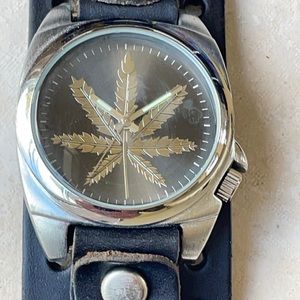 Fashion watch battery leather band